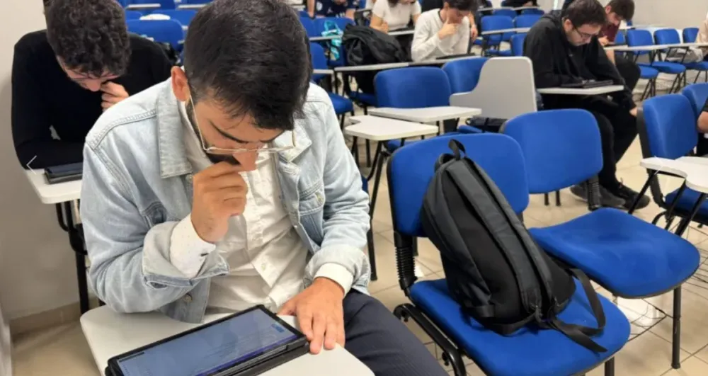 KTÜ Diş Hekimliği Fakültesi’nde Dijital Sınav Dönemi Başladı