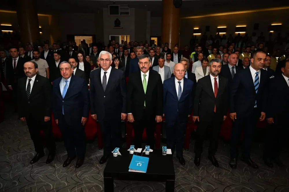 Erzurum Valisi Mustafa Çiftçi’den 2025 EİT Turizm Başkenti Emekçilerine Teşekkür Belgesi