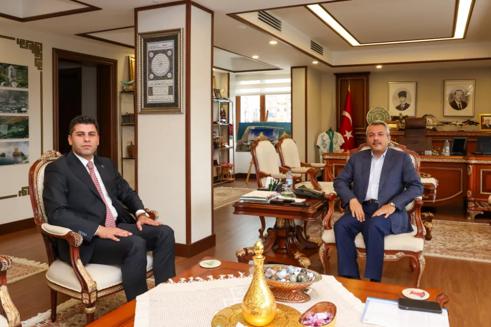 Vali Baydaş’tan Hemşin’in Yeni Kaymakamına ‘Hayırlı Olsun’ Ziyareti