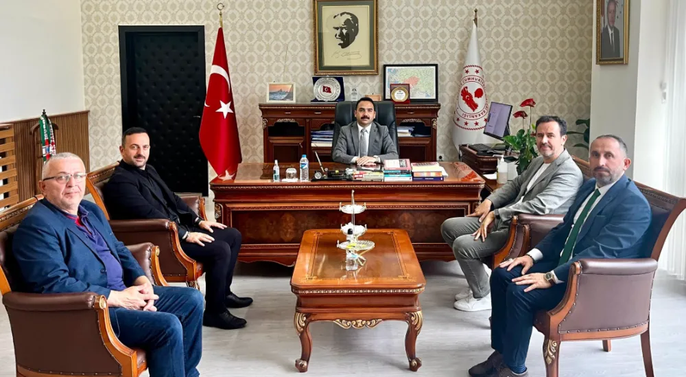 Murgul Kaymakamı Zafer Şahin’e Gençlik ve Spor Heyetinden Ziyaret