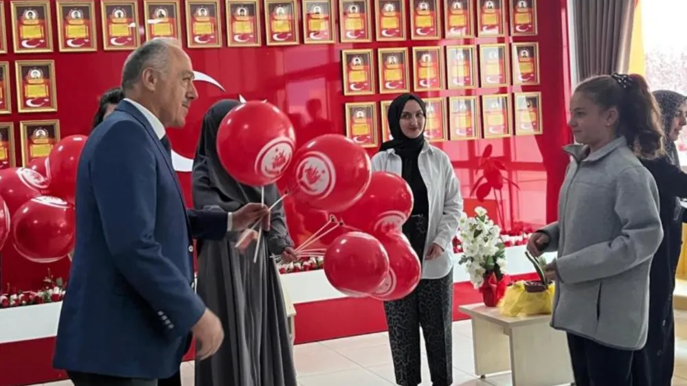 Öğrencilere Sosyal Hizmet Farkındalığı Kazandıran Etkinlik Düzenlendi