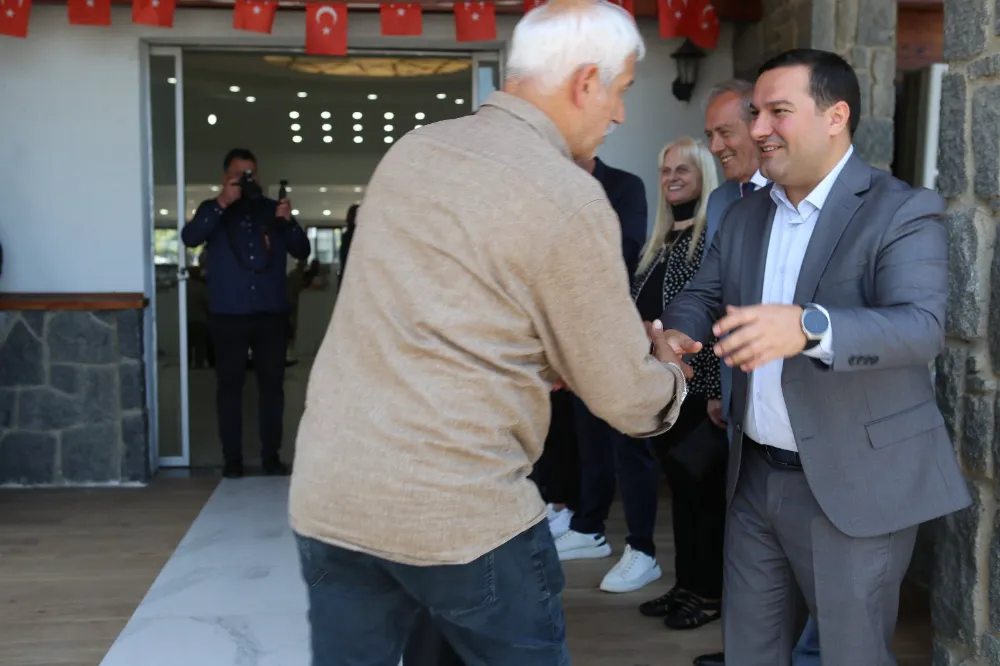 Kaymakam Ferhat Altay, Kurban Bayramı Bayramlaşma Programında Vatandaşlarla Buluştu