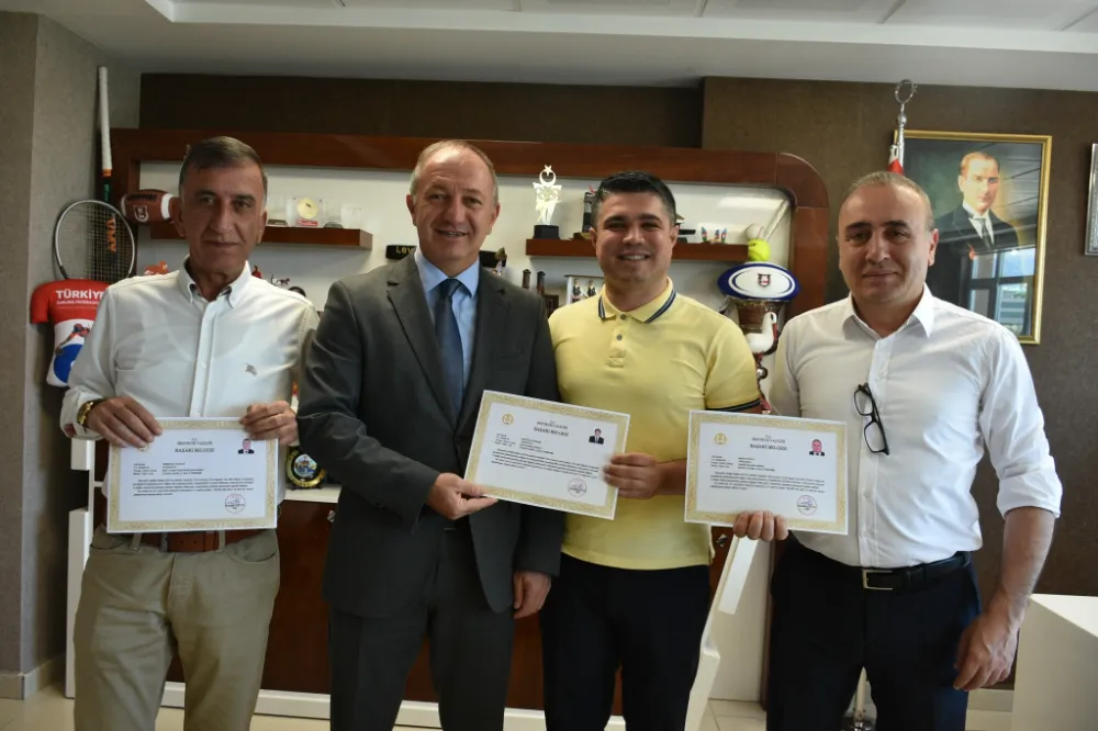 EİT 2025’e Katkı Sunan Personele Teşekkür Belgesi