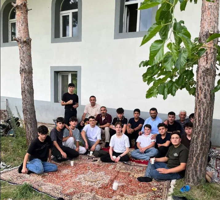 Hafızlık Eğitimi Tamamlayan Öğrencilere Özel Sosyal Etkinlik Kampı Düzenlendi