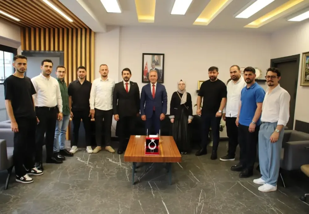 Topsakal’a Resmi Ziyaretler Artıyor, Sağlık İşbirliği Güçleniyor