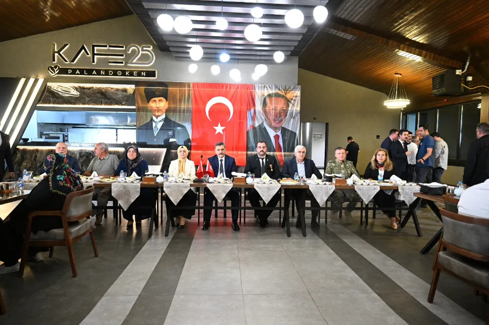 Erzurum Valilikten Şehit Aileleri ve Gazilere Özel Yemek Etkinliği Düzenlendi
