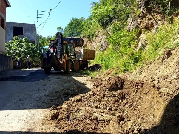 Ortahisar’da Yol ve Çevre Düzenleme Çalışmaları Sürüyor