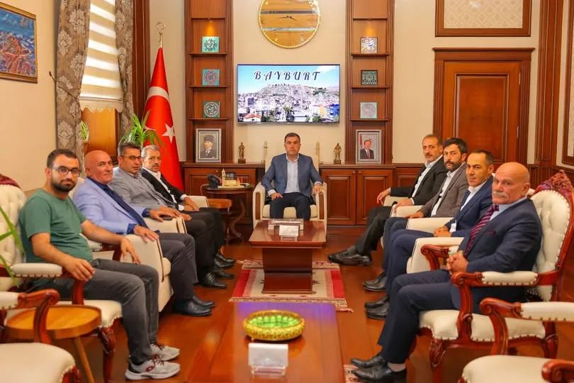 Vali Eldivan’dan Ziyaretçilere Teşekkür