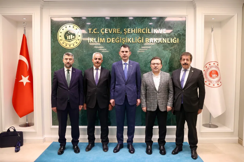 Oltu’da Geleceğe Yönelik Projeler İçin Bakan Murat Kurum’la Verimli Görüşme