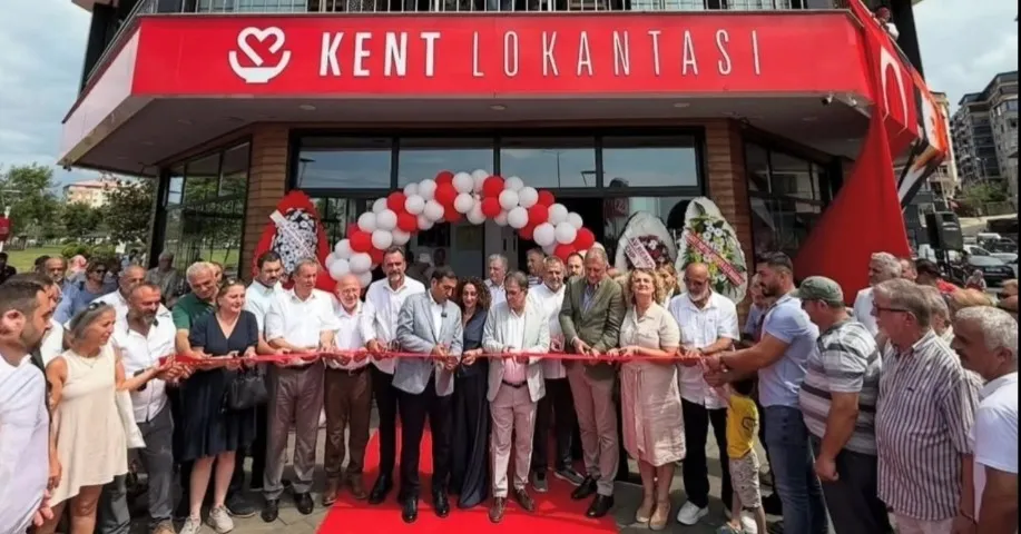 Ardeşen’de Kent Lokantası Hizmete Açıldı: 4 Çeşit Yemek 90 TL
