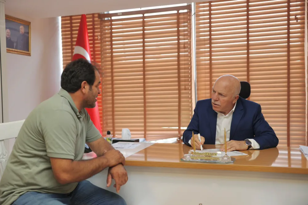 Erzurum Belediye Başkanı, vatandaşların taleplerini dinleyerek çözüm odaklı hizmet vaadinde bulundu