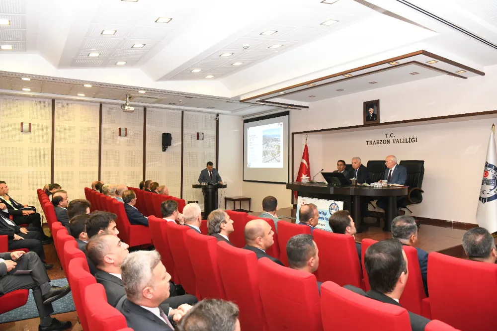BAŞKAN GENÇ, TRABZON’UN YATIRIM GÜNDEMİNİ ANLATTI