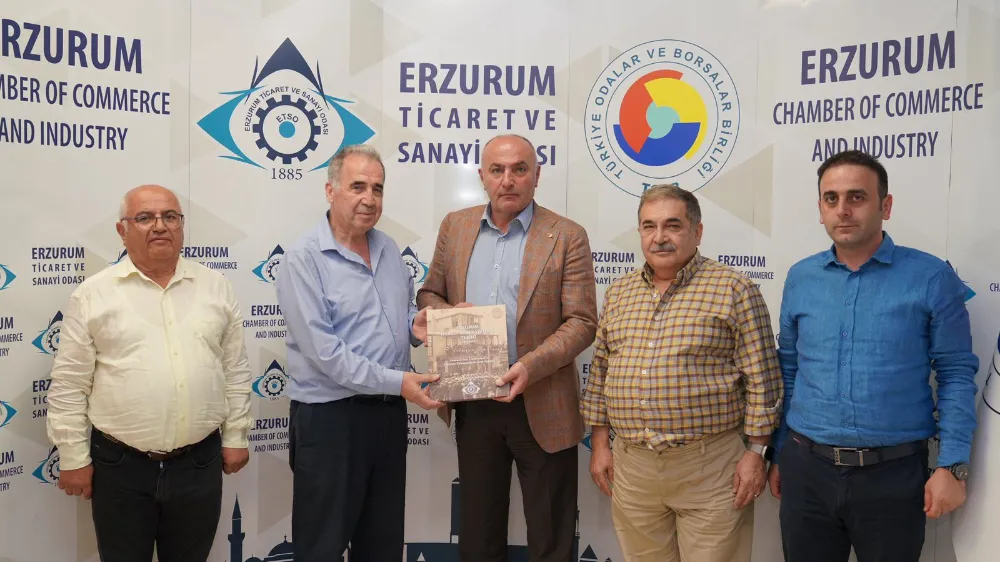 Lila Kağıt, ETSO Başkanı Özakalın ile Erzurum