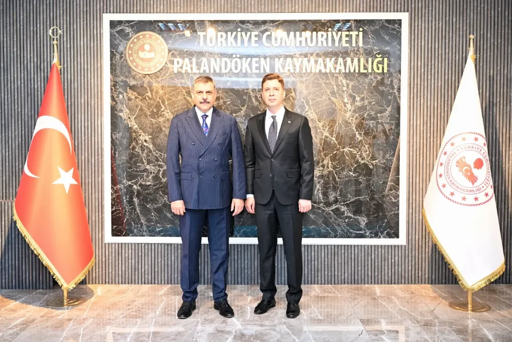 Erzurum Valisi Çiftçi, Palandöken Kaymakamı Kızılgüneş’i Ziyaret Etti ve Başarılar Diledi