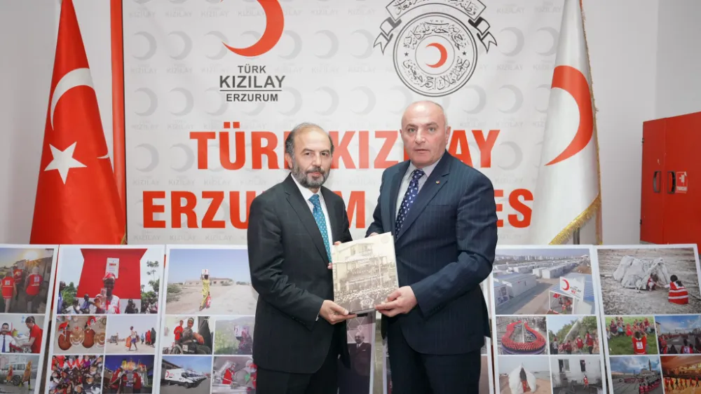 ETSO Başkanı Özakalın’dan Kızılay Erzurum Şube Başkanlığı’na Ziyaret