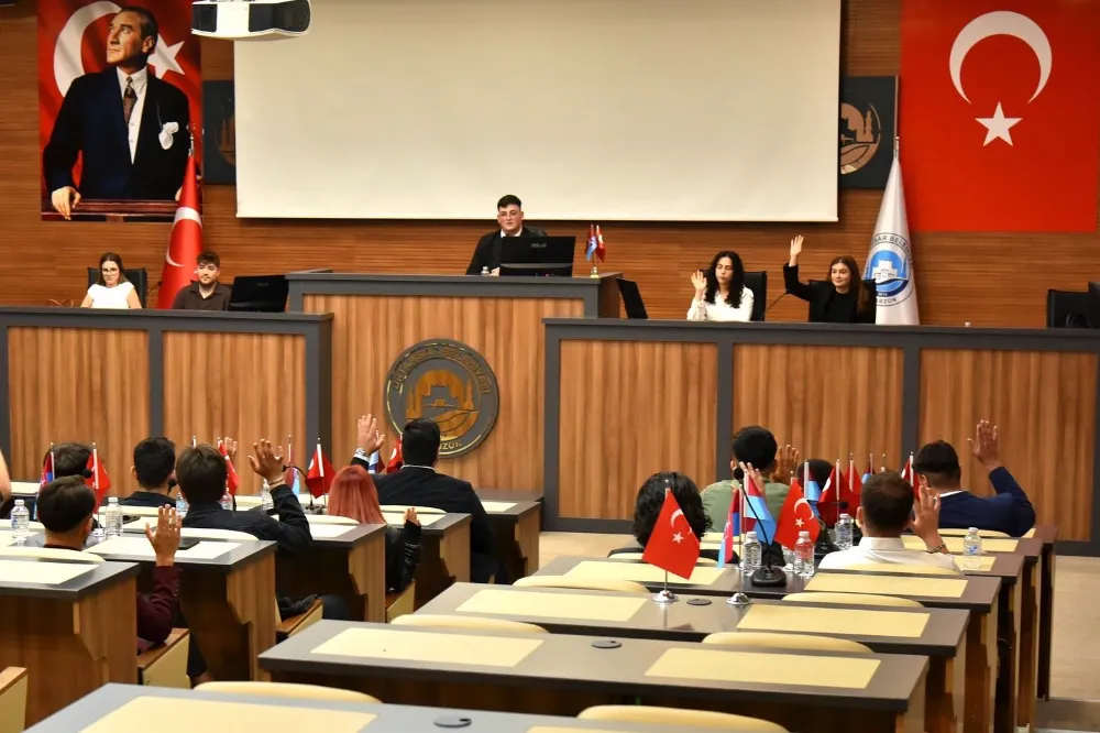 Ortahisar Belediyesi Gençlik Meclisi, yeni döneme dinamik bir başlangıç yaptı