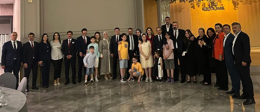 Rize Barosu, atanan hâkim ve savcılara veda programı düzenledi, duygusal anlar yaşandı
