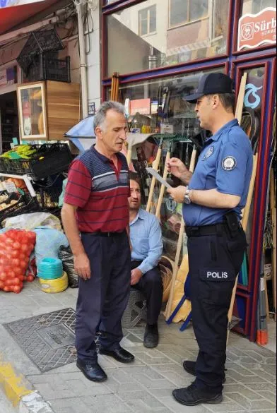 Çaykara Kaymakamlığı, dolandırıcılıkla mücadelede toplumu bilinçlendirme çalışmalarına başladı