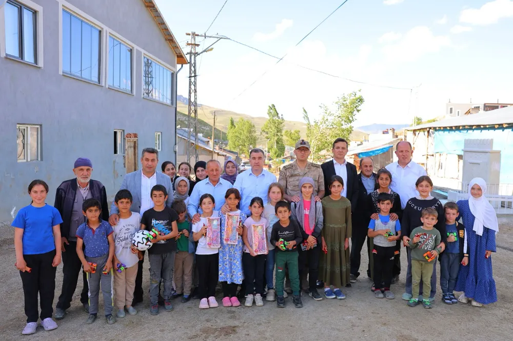 Bayburt Valisi Eldivan, Ortaçımağıl Köyü