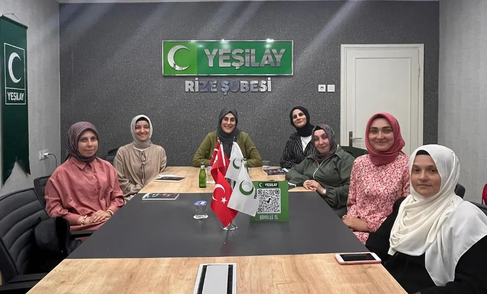Rize Yeşilay, Kiraz Ağacı ile Aramızdaki Mesafe romanını duygu dolu bir etkinlikle inceledi