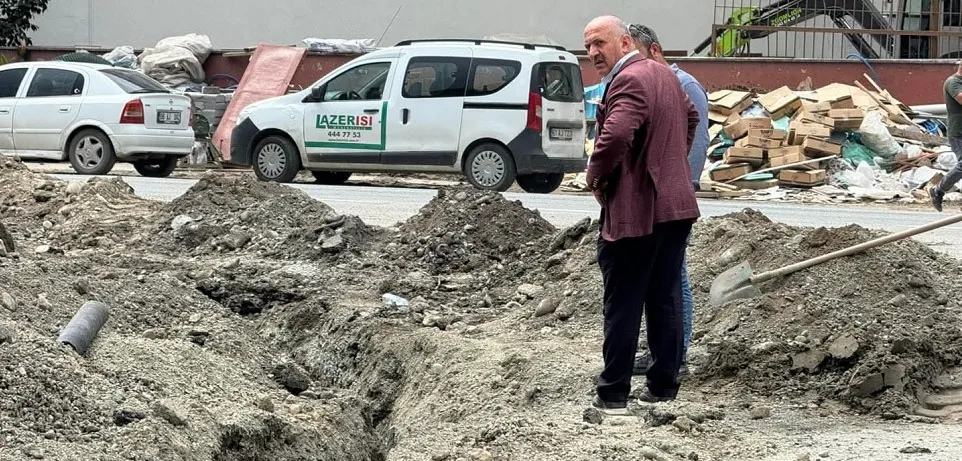 Başkan Çiftçi Saha Çalışmalarını Yerinde İnceledi: Masa Başında Değil İşimizin Başındayız