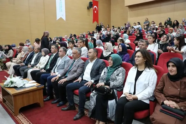 Bayburt’ta Yaz Kur’an Kursları Kapanış Programı Düzenlendi