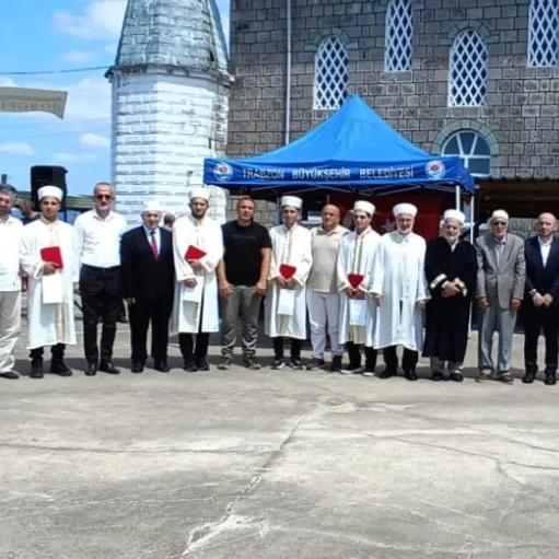 Hayrat’ta Hafızlık İcazet Merasimi Coşkusu