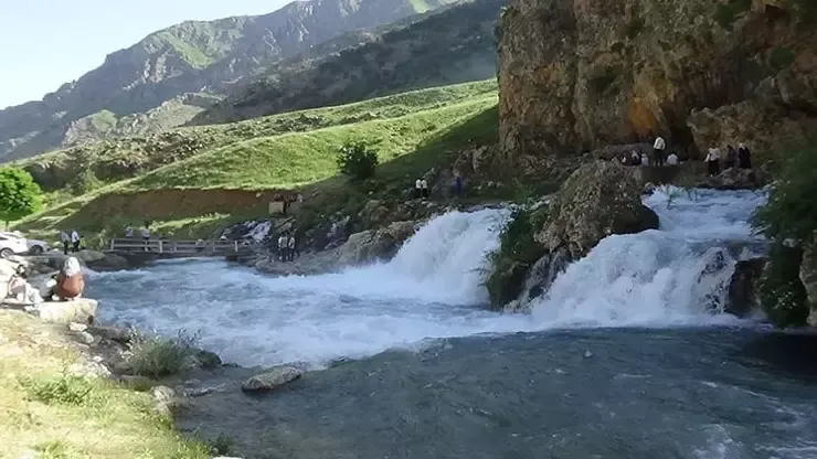 Karstik Kaynak (Voklüz) Nedir, Nerede Bulunur? Voklüz Özellikleri Nelerdir?