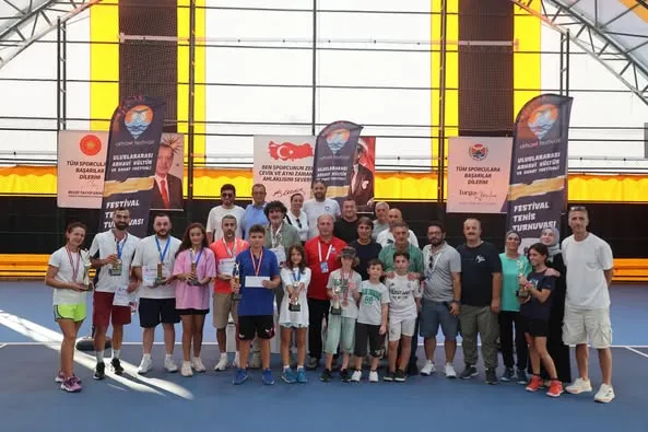 Arhavi Festivali Tenis Turnuvası Final Müsabakalarıyla Sona Erdi