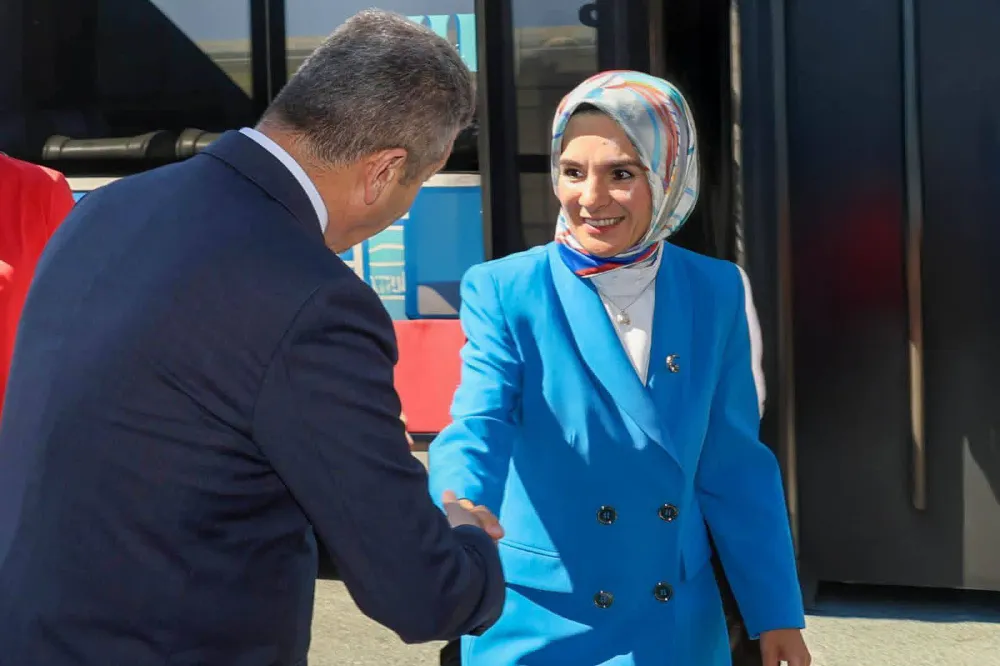Aile ve Sosyal Hizmetler Bakanı Mahinur Özdemir Göktaş Artvin’de Yoğun Temaslarda Bulundu