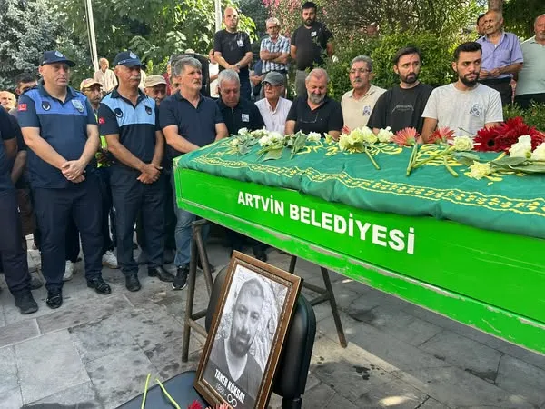 Artvin Belediyesi Çalışanı Taner Köksal Vefat Etti