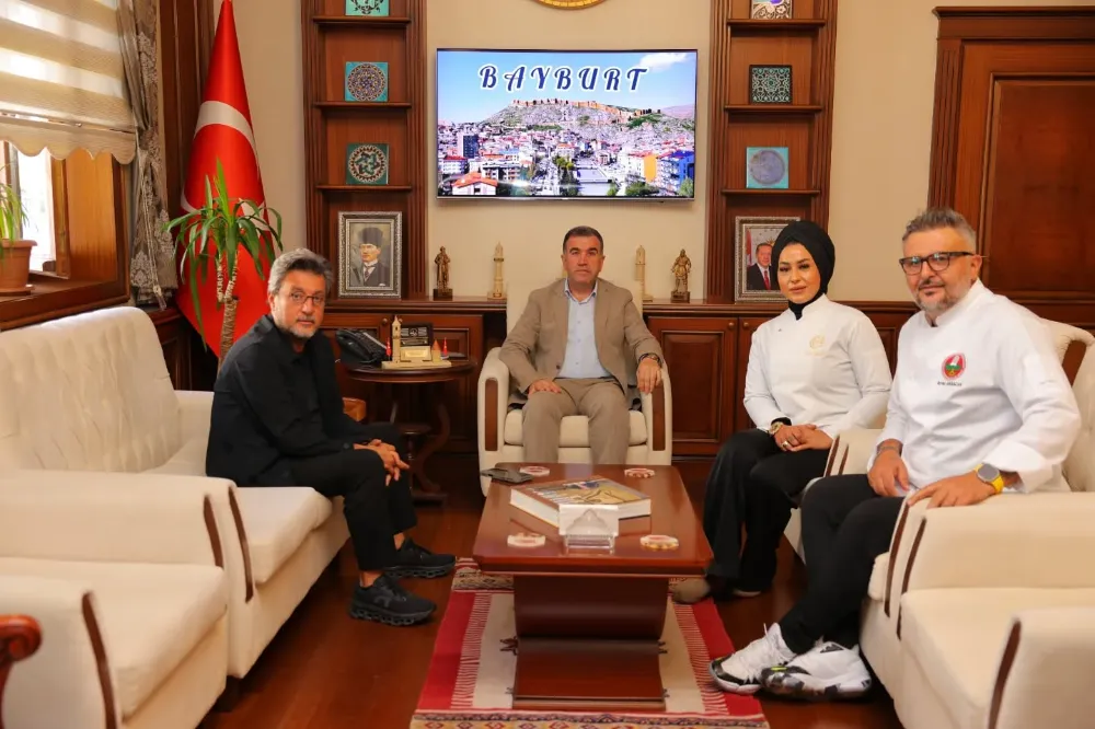 Bayburt’ta 1. Gastronomi Etkinliği: Vali Eldivan, Ünlü Şefleri Makamında Ağırladı