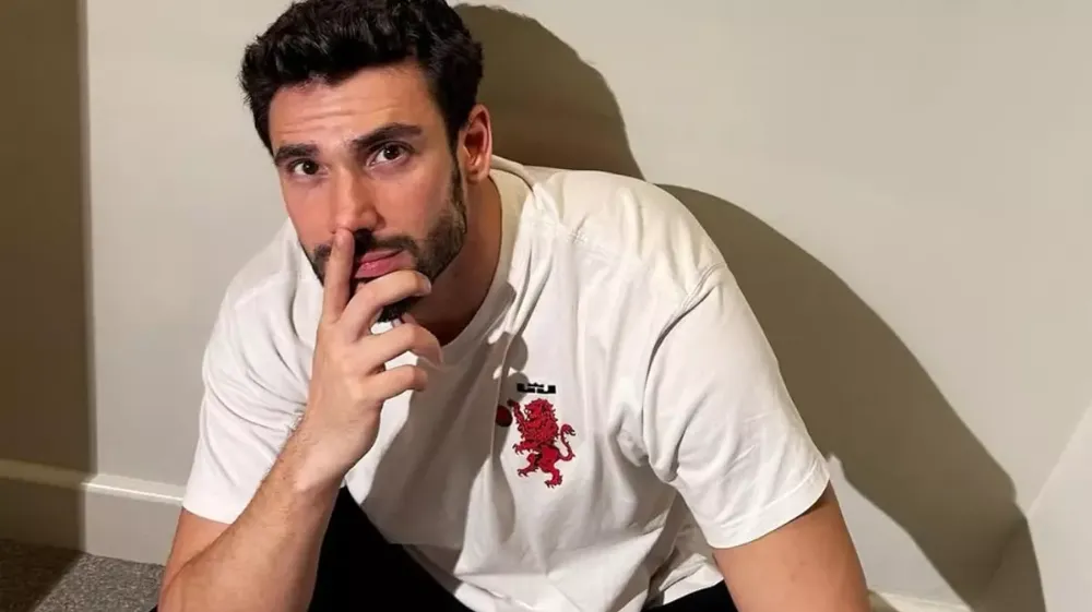 Yılmaz Kunt ve Alya Şahin alışverişte, yeni dizi Sevdiğim Sensin müjdesini verdiler!