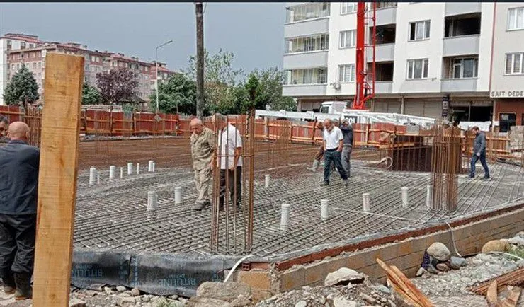 Fındıklı’da Ada Camii ve Kur’an Kursu İçin Hayırseverlerin Desteği Bekleniyor