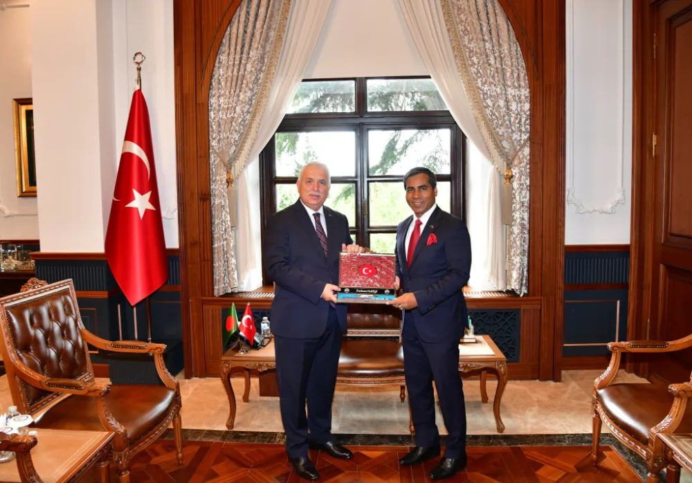 Trabzon Valisi Yıldırım, Bangladeş’in Ankara Büyükelçisi’ni Makamında Ağırladı