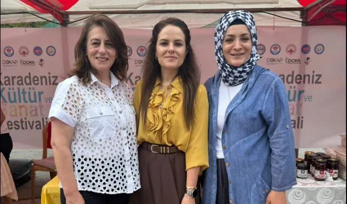 Trabzon’da Karadeniz Kültür ve Sanat Festivali: Kadın Kooperatifleri İlgi Odağı Oldu