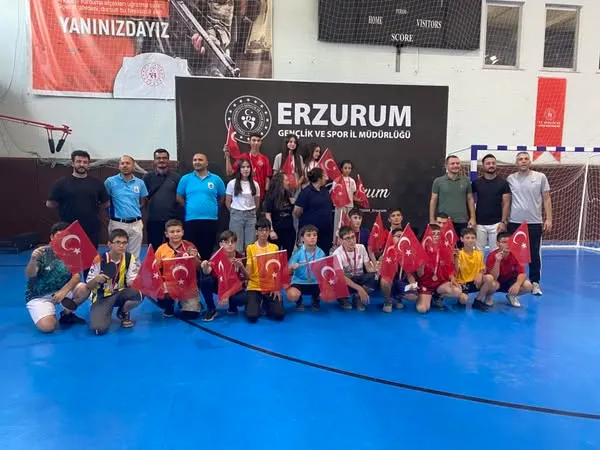 Erzurum’da 30 Ağustos Zafer Bayramı Etkinlikleri Kapsamında Masa Tenisi Turnuvası Başladı