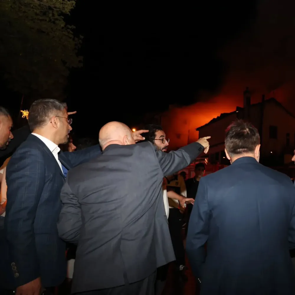 Erzurum’da Kongre Caddesi Yangını Sonrası İnceleme Yapıldı