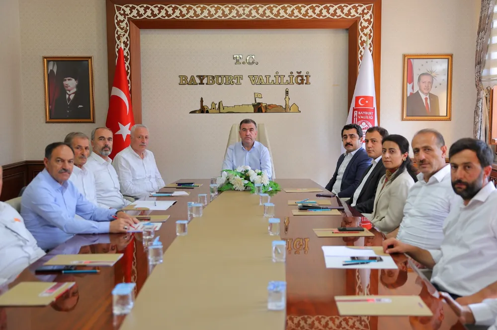 Bayburt Valisi Mustafa Eldivan Başkanlığında Yurt Güvenliği ve Öğrenci Hizmetleri Toplantısı