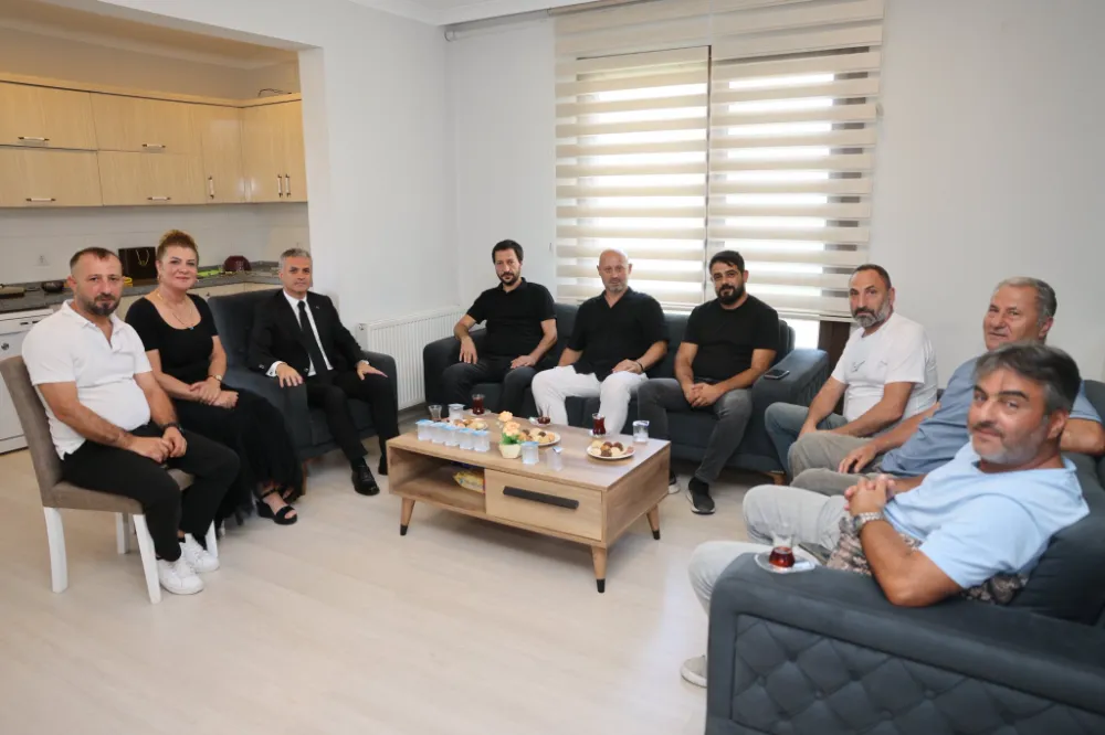Belediye Başkanı Mustafa Bıyık’tan Yomraspor’a Yeni Sezon Ziyareti