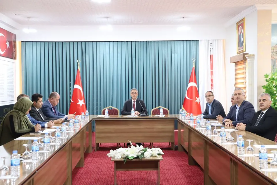 Bayburt’ta Hayat Boyu Öğrenme Komisyonu Toplantısı Düzenlendi