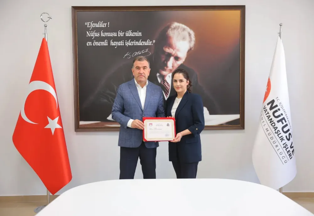 Bayburt’ta Kimlik Kartı Yenilemede %99 Başarıya Ulaşıldı: Nüfus Müdürlüğü Personeline Başarı Belgesi