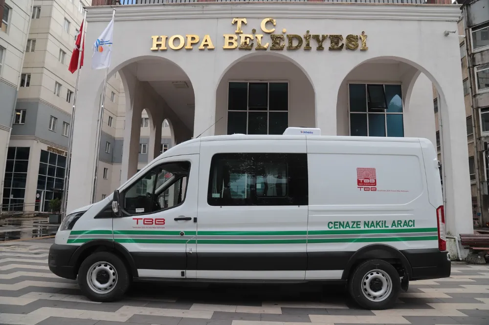 Hopa Belediyesi Hizmet Araç Filosunu Büyütüyor