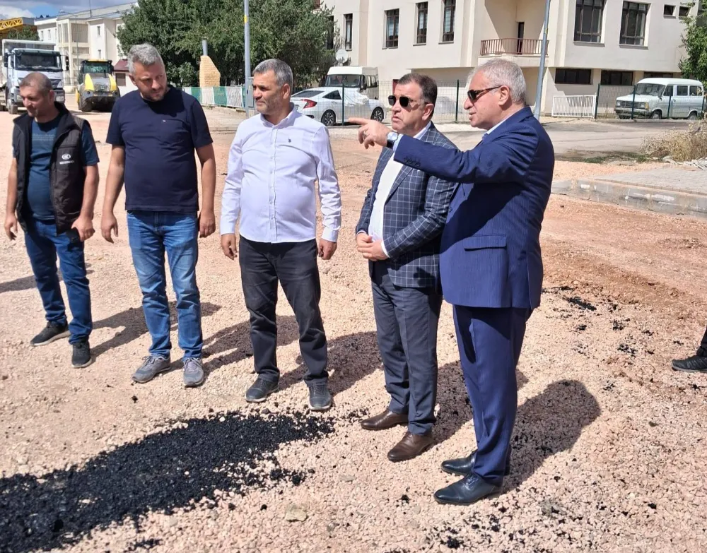 Bayburt’ta Fen İşleri Müdürlüğü Asfalt Çalışmalarını Sürdürüyor