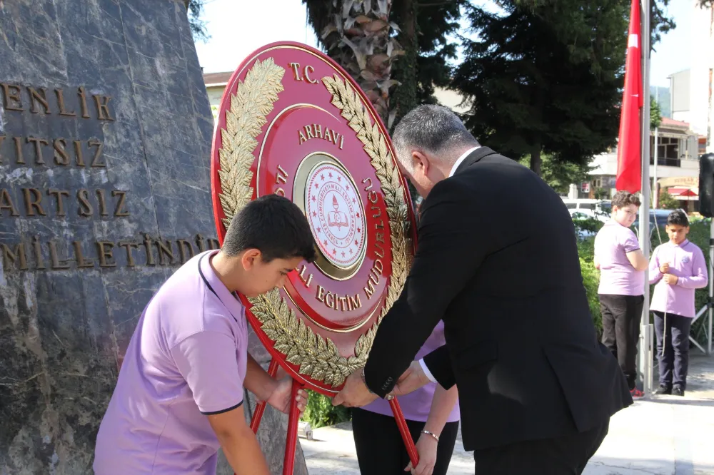 Arhavi’de İlköğretim Haftası Coşkuyla Kutlandı