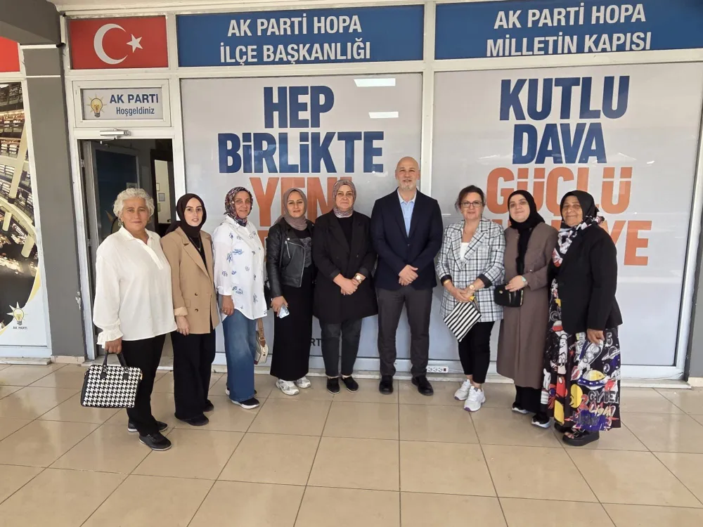 Hopa ve Kemalpaşa’da AK Parti Teşkilatları Tanışma ve İstişare Toplantısında Buluştu