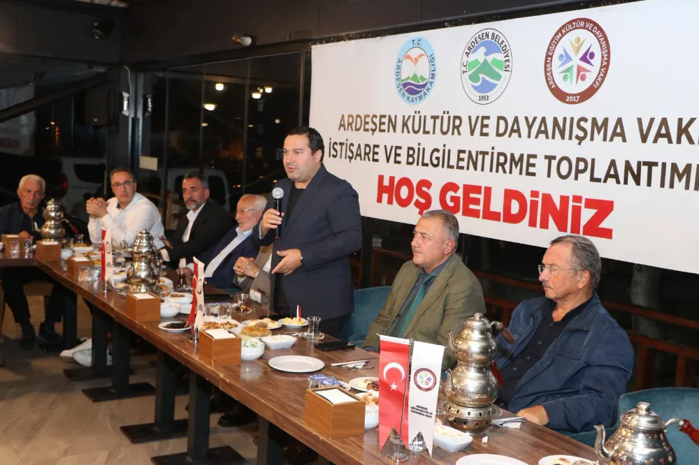 Kaymakam Ferhat Altay, Ardeşen Kültür ve Dayanışma Vakfı Toplantısına Katıldı