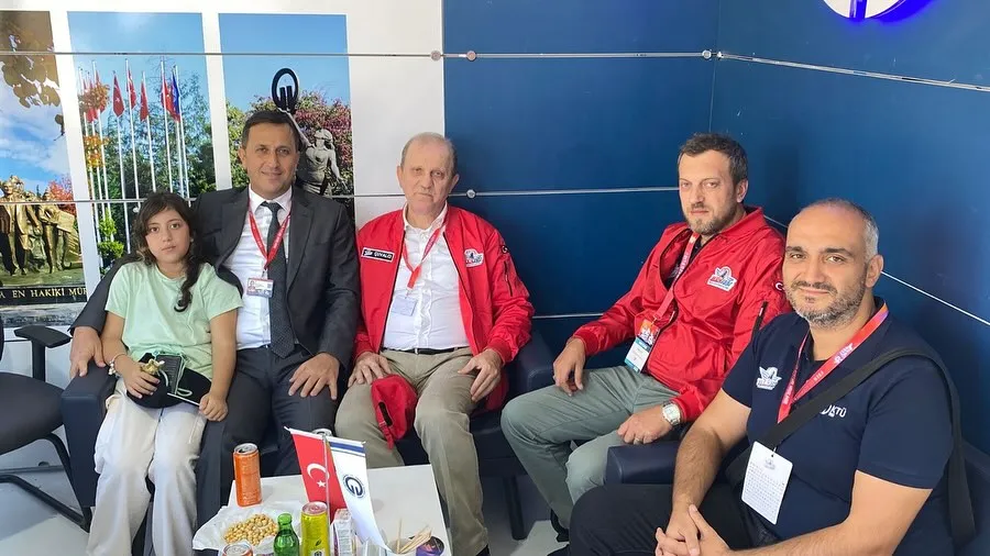 TEKNOFEST 2025’te Karadeniz Teknik Üniversitesi Standı Yoğun İlgi Görüyor