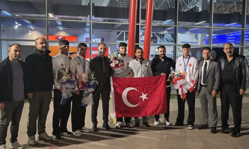 Erzurumlu Sporcular Avrupa Kick Boks Şampiyonası’ndan Bronz Madalya ile Döndü