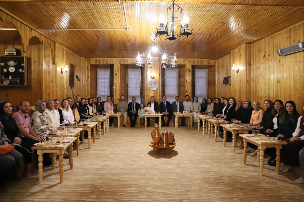 Bayburt Öğretmen Akademisi’nde Yeni Atanan Öğretmenlerle Tanışma Toplantısı Düzenlendi